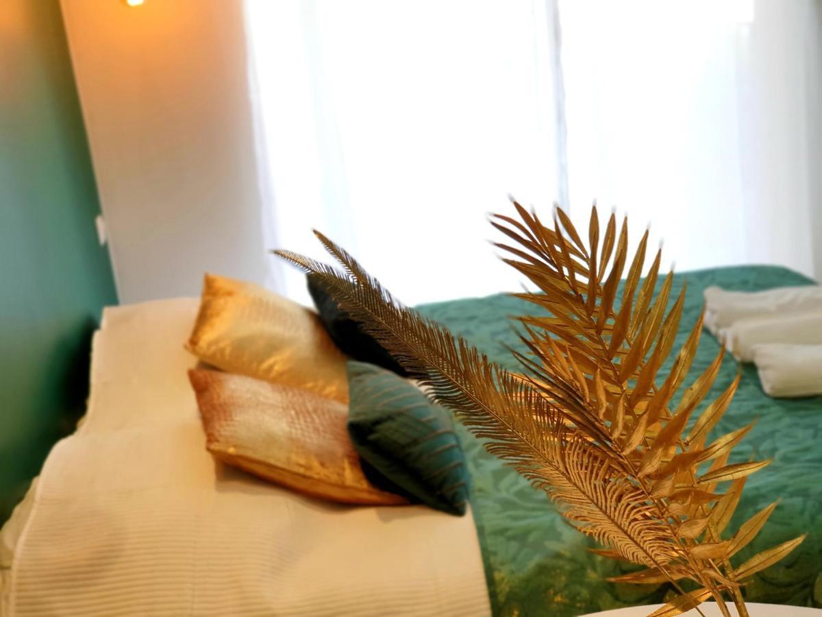 Love Suite And Spa - Cannes Esterno foto