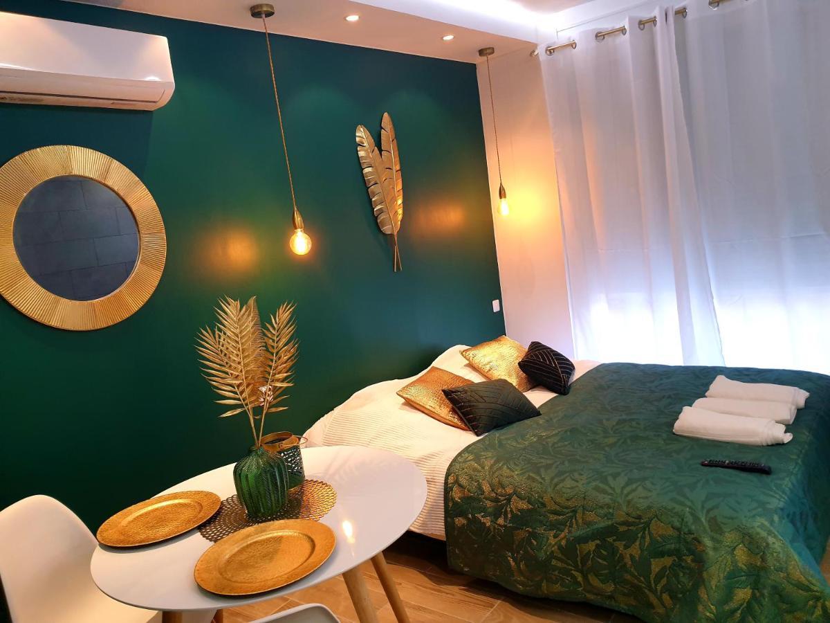 Love Suite And Spa - Cannes Esterno foto
