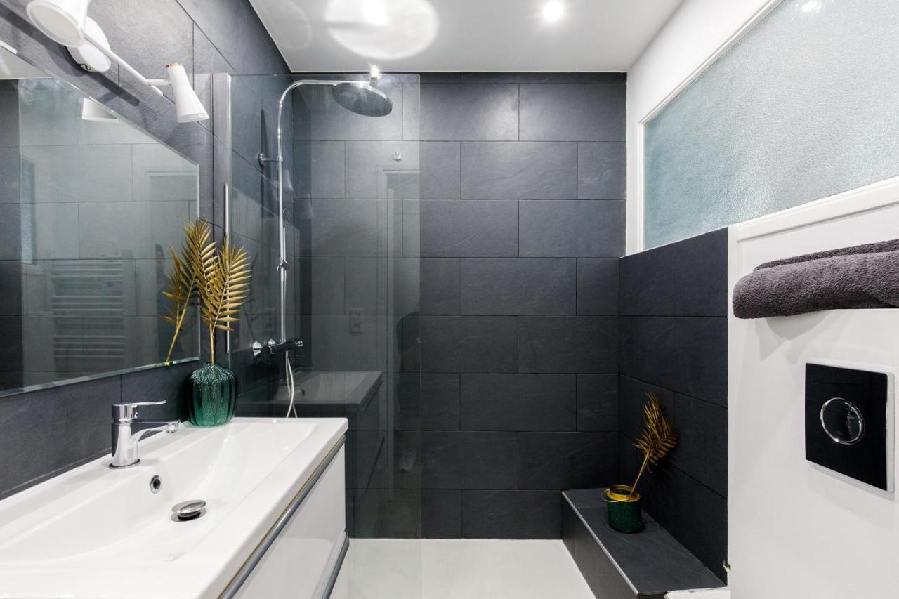 Love Suite And Spa - Cannes Esterno foto